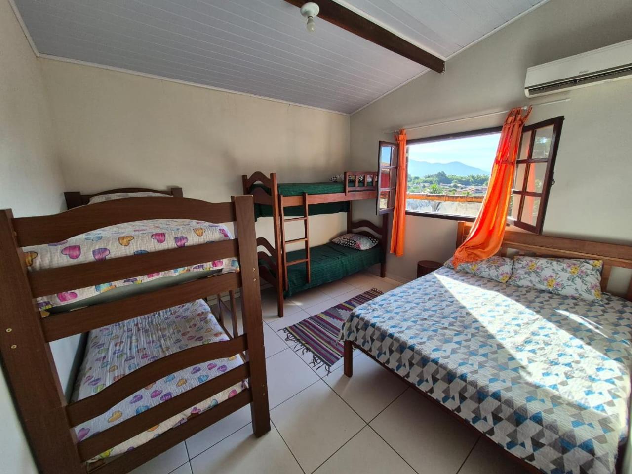 The House * Ilhabela