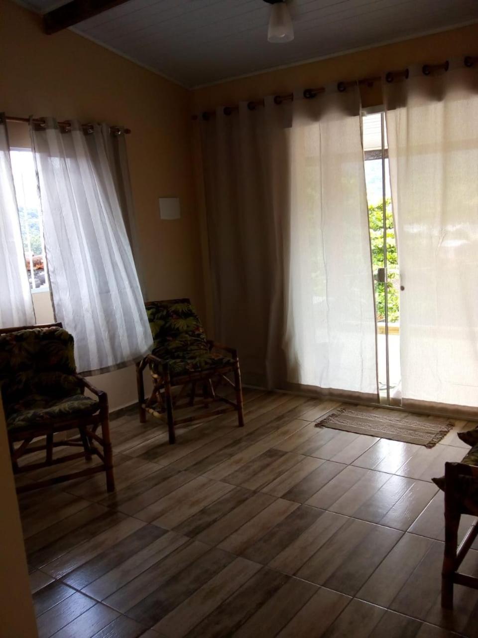 The House * Ilhabela